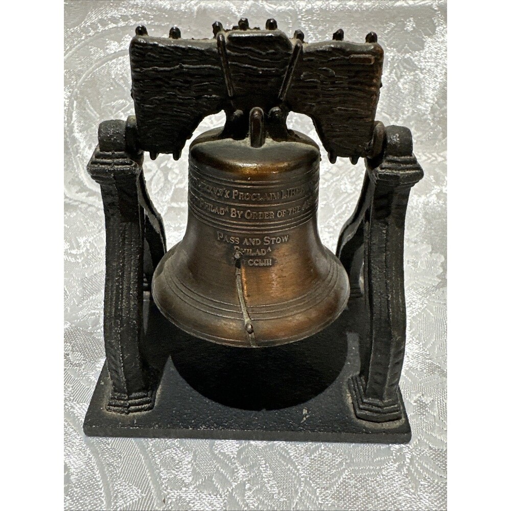 Vintage Penn Craft Liberty Bell Replica 4"×3.25" Metal